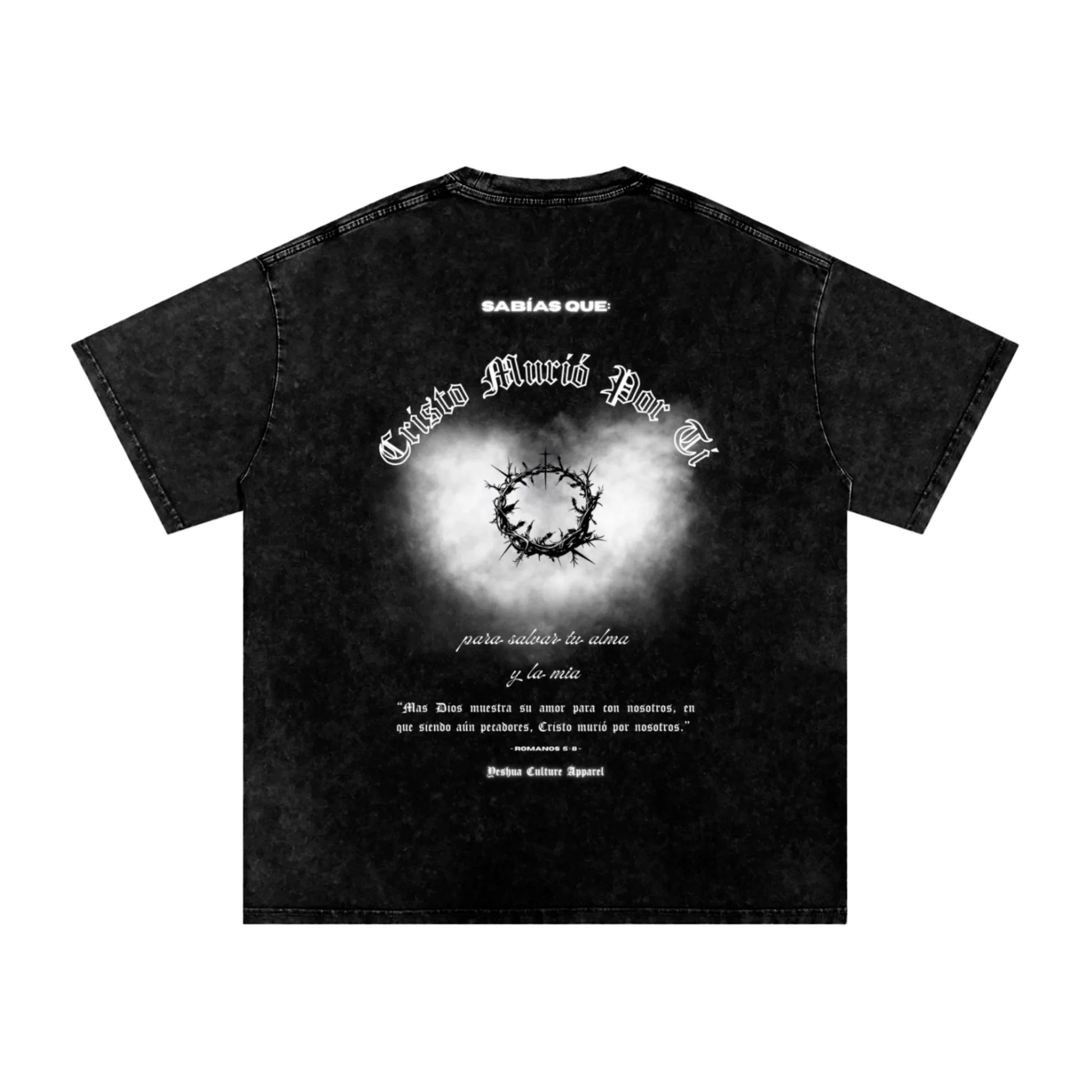 BUENAS NUEVAS Oversized Christian Tee back view con Romanos 5:8